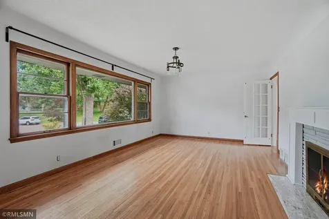 3101 Armour Terrace Saint Anthony MN 55418