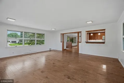 3101 Armour Terrace Saint Anthony MN 55418