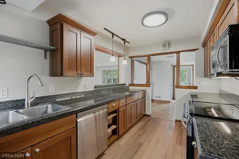 3101 Armour Terrace Saint Anthony MN 55418