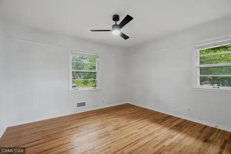 3101 Armour Terrace Saint Anthony MN 55418