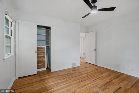 3101 Armour Terrace Saint Anthony MN 55418