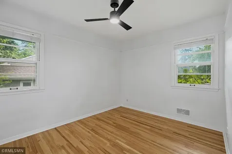 3101 Armour Terrace Saint Anthony MN 55418