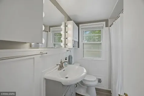 3101 Armour Terrace Saint Anthony MN 55418