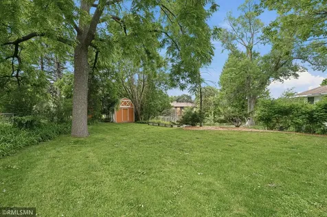 3101 Armour Terrace Saint Anthony MN 55418
