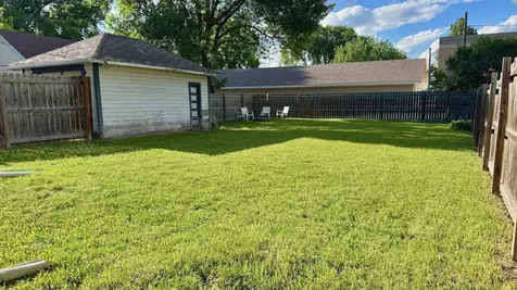 112 7th Avenue S Moorhead MN 56560