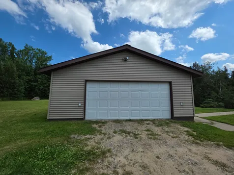 39859 County Road 63 Cohasset MN 55721