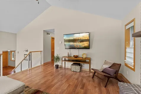 9040 E Sunrise Circle Eden Prairie MN 55347