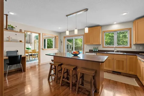 9040 E Sunrise Circle Eden Prairie MN 55347