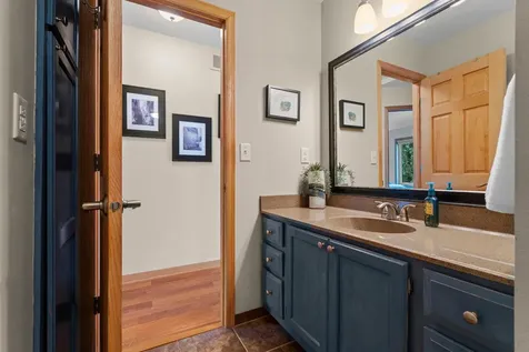 9040 E Sunrise Circle Eden Prairie MN 55347