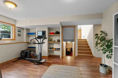 9040 E Sunrise Circle Eden Prairie MN 55347