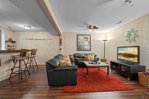 9040 E Sunrise Circle Eden Prairie MN 55347