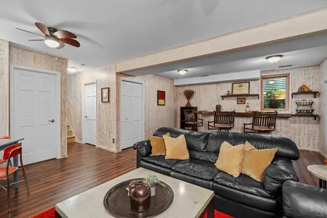 9040 E Sunrise Circle Eden Prairie MN 55347