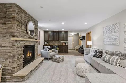 13530 Norelius Lane Lindstrom MN 55045