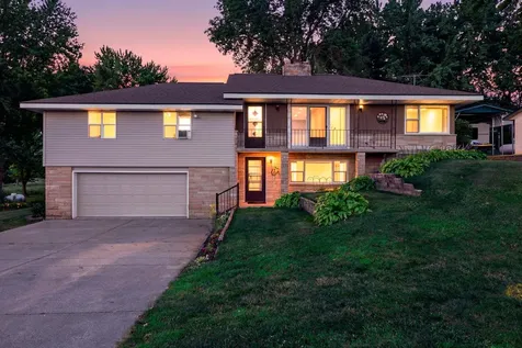 11040 N Shore Road Waconia MN 55387