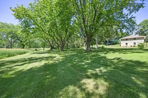 11040 N Shore Road Waconia MN 55387