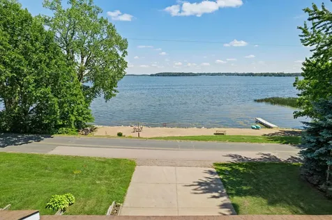 11040 N Shore Road Waconia MN 55387