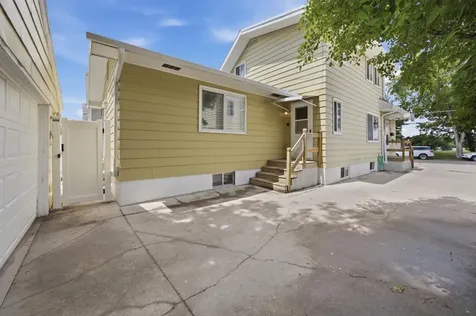 9 N Terrace N Fargo ND 58102