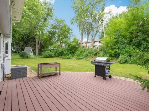 8108 Ensign Curve Bloomington MN 55438