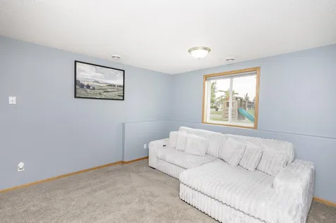 905 11th Street W West Fargo ND 58078