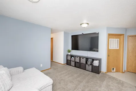 905 11th Street W West Fargo ND 58078