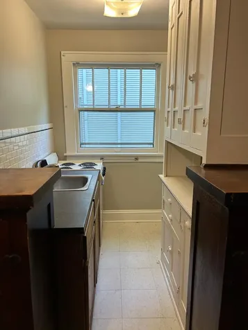1702 Laurel Avenue Saint Paul MN 55104