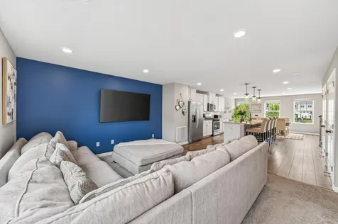 781 Midtown Lane New Brighton MN 55112