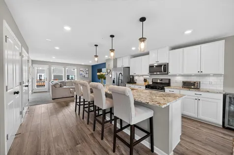 781 Midtown Lane New Brighton MN 55112