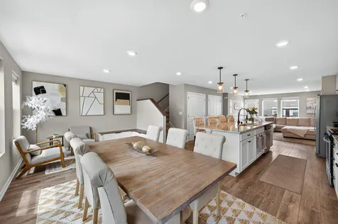 781 Midtown Lane New Brighton MN 55112