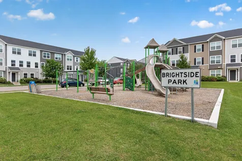 781 Midtown Lane New Brighton MN 55112