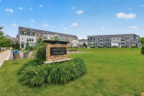 781 Midtown Lane New Brighton MN 55112