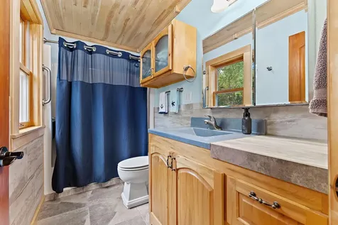 3300 Breezy Point Road Tower MN 55790