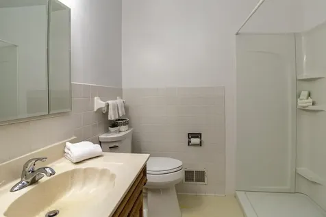 1957 Payne Avenue Maplewood MN 55117