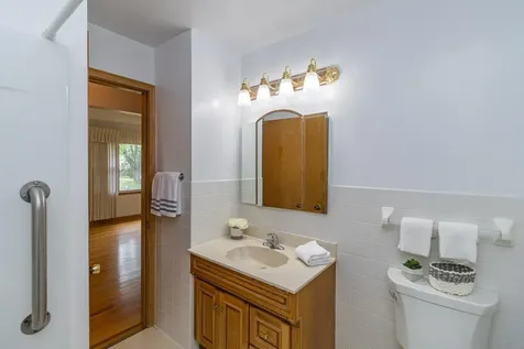 1957 Payne Avenue Maplewood MN 55117