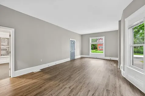 812 7th Street SE Minneapolis MN 55414