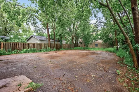 812 7th Street SE Minneapolis MN 55414