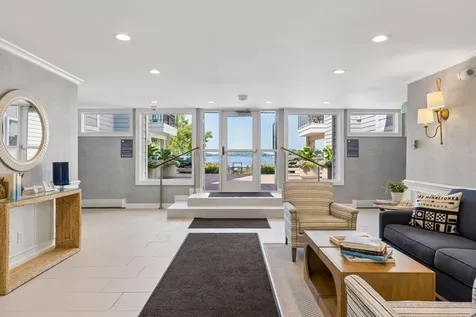 603 Lake Street Excelsior MN 55331