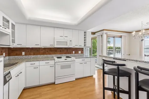 603 Lake Street Excelsior MN 55331