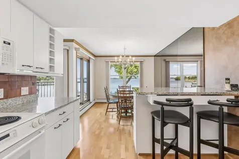 603 Lake Street Excelsior MN 55331