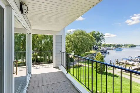 603 Lake Street Excelsior MN 55331