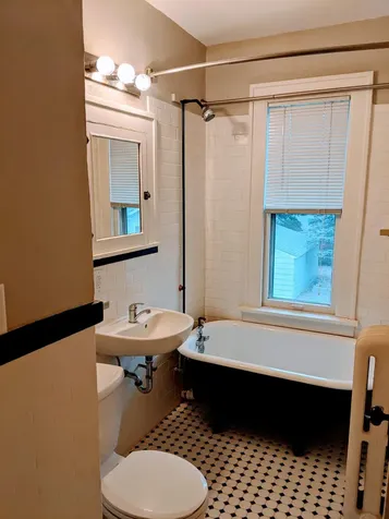 1703 Ashland Avenue Saint Paul MN 55104