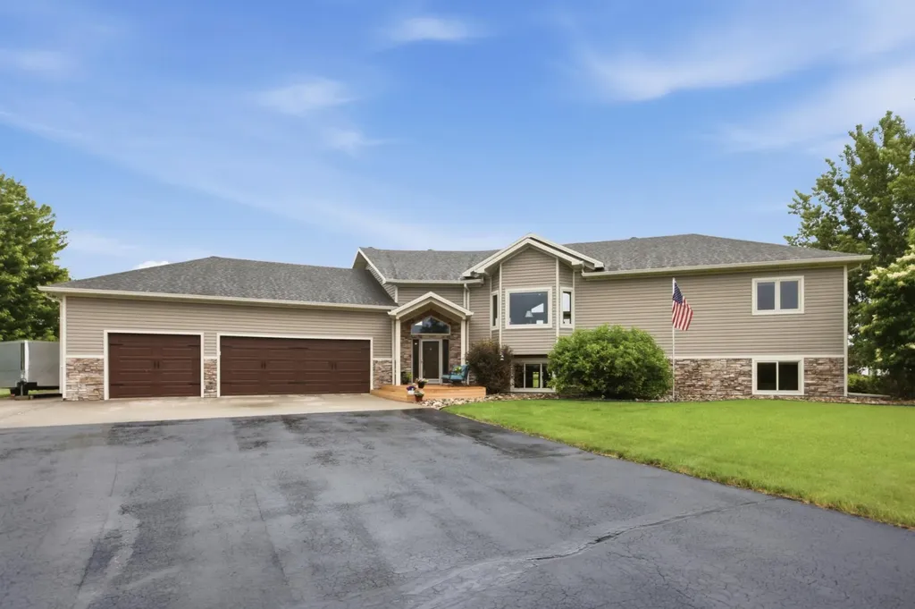 15304 Trillium Trail Lake Park MN 56554