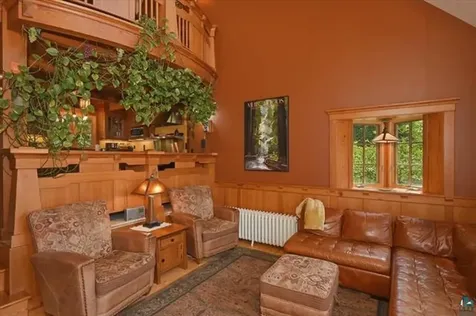 139 Howard Gnesen Road Duluth MN 55811