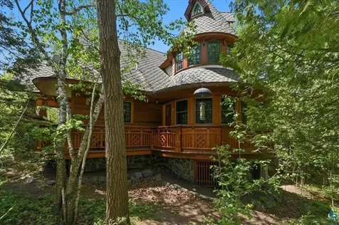 139 Howard Gnesen Road Duluth MN 55811