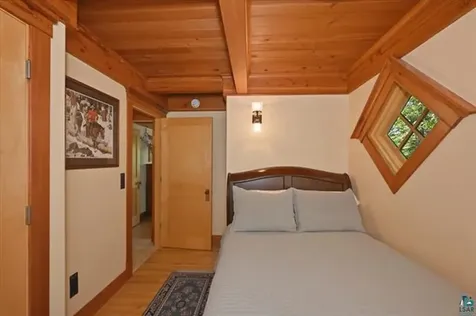 139 Howard Gnesen Road Duluth MN 55811