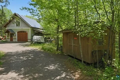 139 Howard Gnesen Road Duluth MN 55811