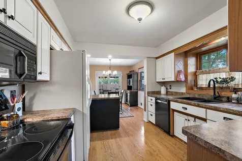 1020 W 107th Street Bloomington MN 55431