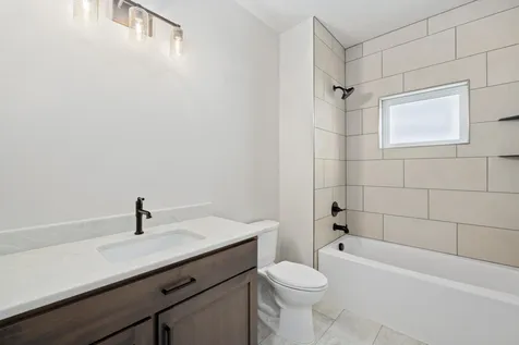 927 Maple Street Kindred ND 58051
