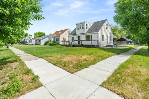 1601 11th Street N Fargo ND 58102