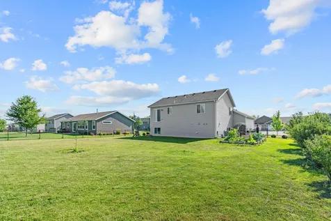 371 Cedar Avenue N Maple Lake MN 55358