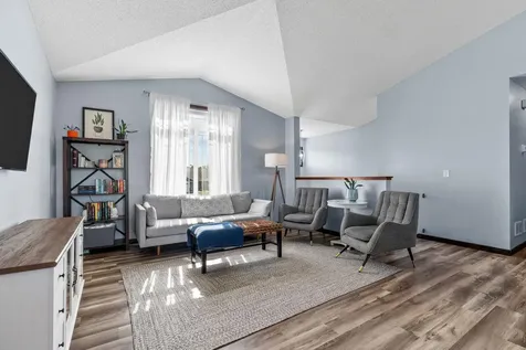 371 Cedar Avenue N Maple Lake MN 55358